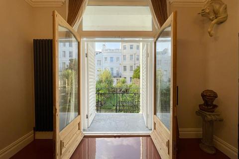 2 bedroom apartment to rent, Norfolk Square, Brighton BN1