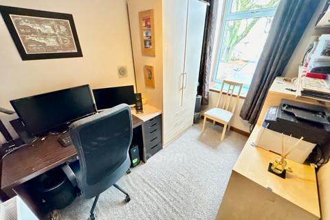 26 Head Street, Beith, KA15 2EU