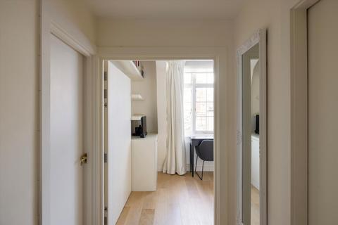 1 bedroom flat for sale, Duke Street, St. James's, London, SW1Y