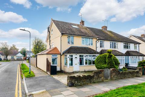 Royston Avenue, Southend-on-sea, SS2