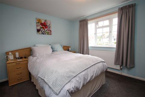 16 Abbeyfields Close, Netley Abbey, Southampton, SO31 5GR