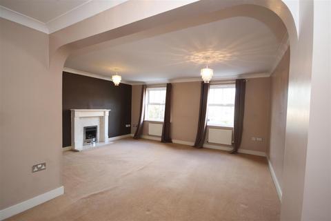 4 bedroom terraced house for sale, Reed Court, Ingress Park, Greenhithe, Kent