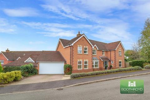 4 bedroom detached house for sale, Littleton Close, Kenilworth