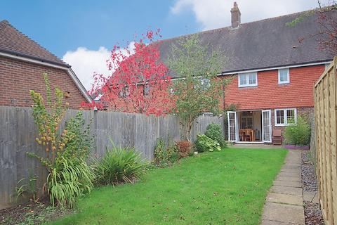 3 bedroom terraced house for sale, Berrall Way, Billingshurst