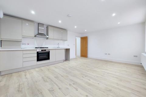 2 bedroom apartment for sale, Boxtree Road, Harrow HA3