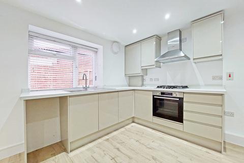 2 bedroom apartment for sale, Boxtree Road, Harrow HA3