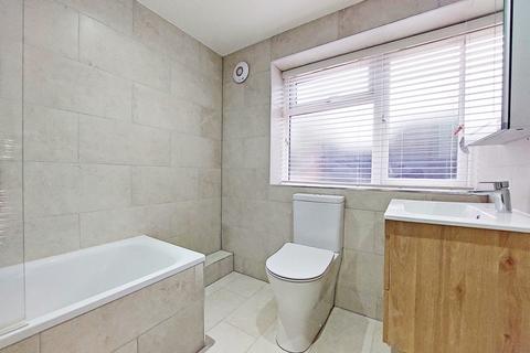 2 bedroom apartment for sale, Boxtree Road, Harrow HA3