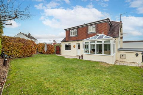 2 Lynn Drive, Milngavie, Glasgow, G62 8HN