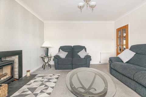 2 Lynn Drive, Milngavie, Glasgow, G62 8HN