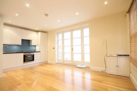 1 bedroom flat to rent, Strode Road, Fulham SW6