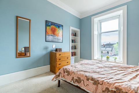 2/2, 173 Queens Drive, Glasgow, G42 8QY