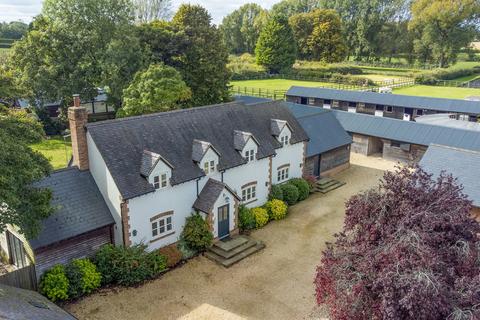 4 bedroom detached house to rent, Church Lane, Watlington OX49