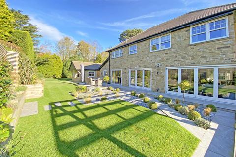 5 bedroom detached house for sale, Rossett Green Lane, Harrogate