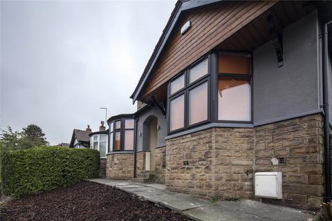3 bedroom bungalow to rent, 66 Newsome Road, Huddersfield, HD4