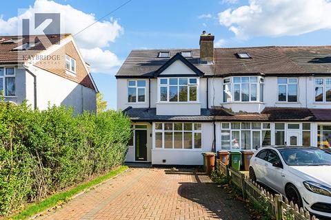 4 bedroom end of terrace house for sale, Bridgewood Road, Worcester Park, KT4