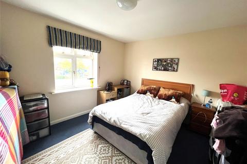 2 bedroom flat for sale, Silchester Court, Ashford TW15