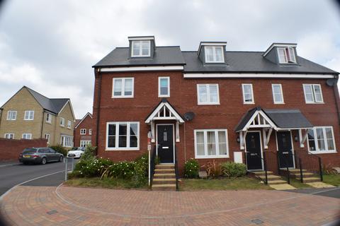 3 bedroom end of terrace house to rent, Lilliana Way, Somerset TA5