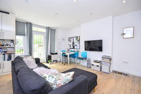 1 bedroom flat for sale, Garlinge Road, Kilburn, London, NW2