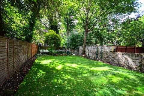 1 bedroom flat for sale, Garlinge Road, Kilburn, London, NW2