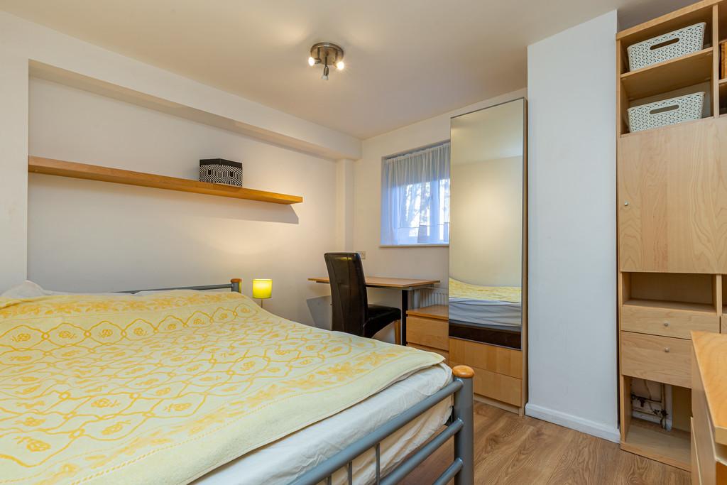 Bedroom 1- Angle 1