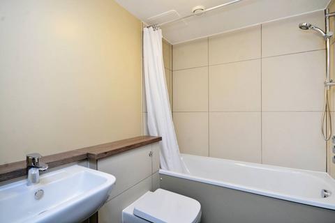 Flat 1, 64 Filey Avenue, London, N16 6JJ