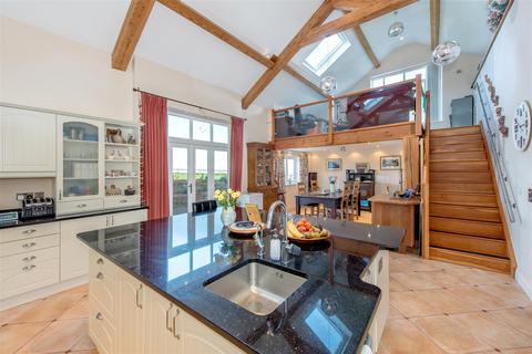 4 bedroom detached house for sale, Thurloxton, Taunton