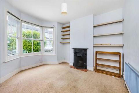 3 bedroom terraced house to rent, Ronver Road, London SE12