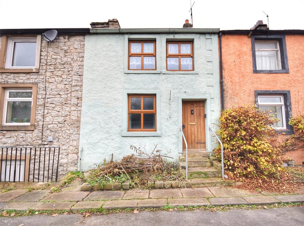 Bawdlands, Clitheroe, Lancashire, BB7 2 bed terraced house - £135,000