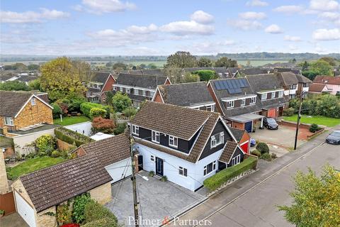 4 bedroom detached house for sale, Well Lane, Galleywood, Chelmsford, Essex, CM2