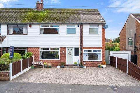 22 Gore Drive, Aughton, Ormskirk, L39 4UA