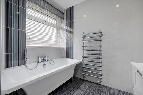 22 Gore Drive, Aughton, Ormskirk, L39 4UA