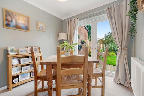 22 Gore Drive, Aughton, Ormskirk, L39 4UA