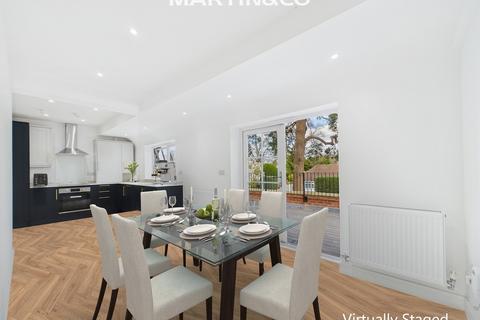 undefined, Oakingham Court, Heath Hill Road North