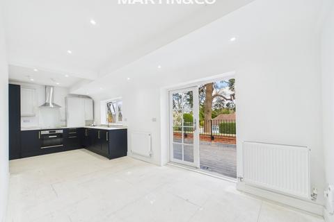 undefined, Oakingham Court, Heath Hill Road North
