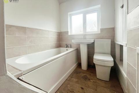 28 Foden Road, Birmingham, B42 2EW