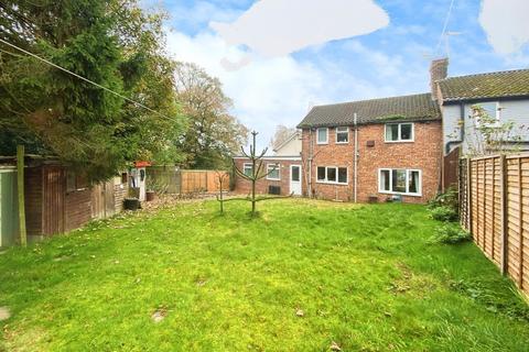 3 bedroom end of terrace house for sale, Wyatt Road, Sutton Coldfield B75