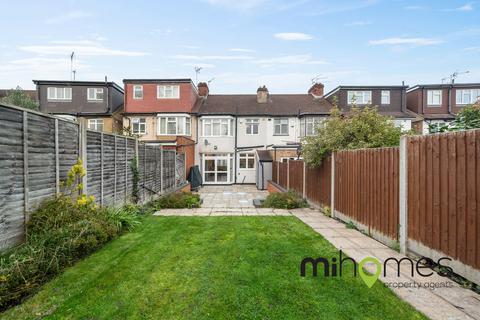 34 Woodfield Drive, East Barnet, Barnet, EN4 8PA