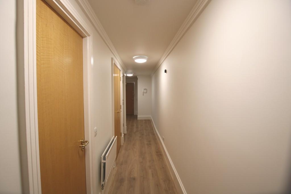 7.hallway