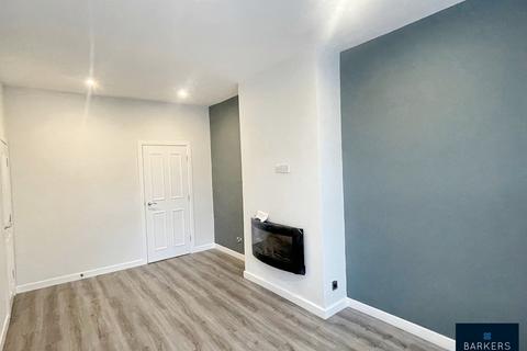 2 bedroom apartment to rent, Westgate, Cleckheaton