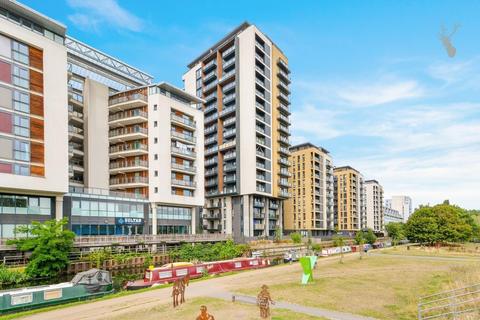 2 bedroom apartment for sale, Graphite Point, Bethnal Green