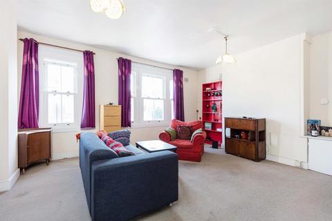 2 bedroom flat for sale, Perth Road, Finsbury Park