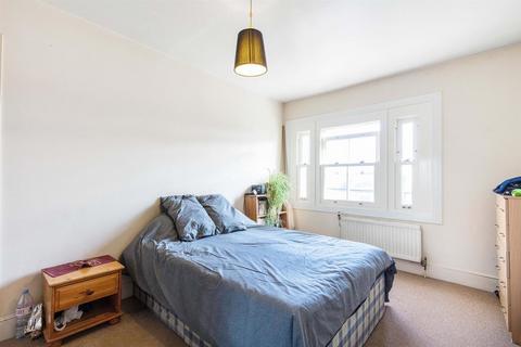 2 bedroom flat for sale, Perth Road, Finsbury Park