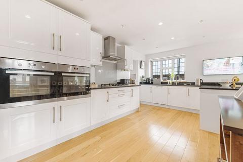 4 bedroom property for sale, Common Lane, Wilmington