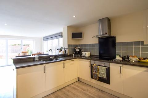 4 bedroom semi-detached house for sale, Purcell Road, Penarth