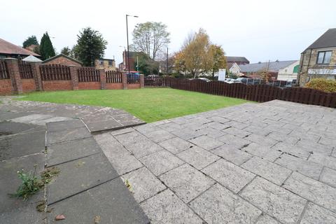 2 bedroom detached bungalow for sale, Barnsley Road, Rotherham S63