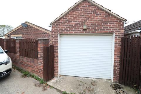 2 bedroom detached bungalow for sale, Barnsley Road, Rotherham S63