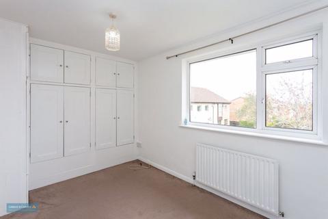 3 bedroom terraced house for sale, Trendle Road, Taunton