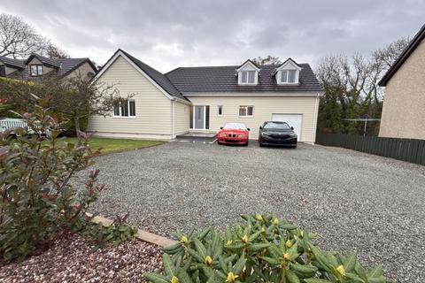 4 bedroom detached house for sale, Llangefni, Isle of Anglesey