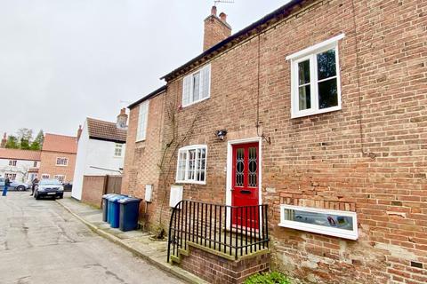 2 bedroom cottage to rent, WALNUT TREE LANE