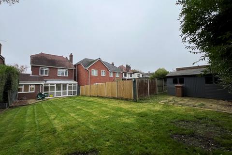 3 bedroom detached house to rent, Boney Hay Road, Burntwood